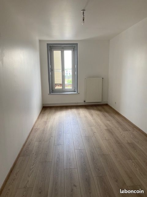 Appartement 4 pièces 118 m² · à Lunéville · 118 m² · 720 €/mois