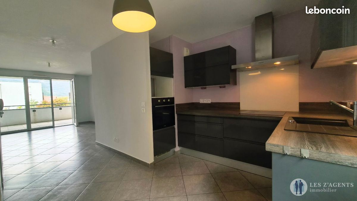 Appartement 3 pièces 65 m² · à Échirolles · 65 m² · 980 €/mois