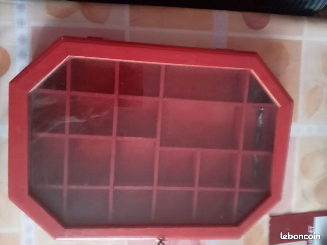 Petite vitrine (image 3)