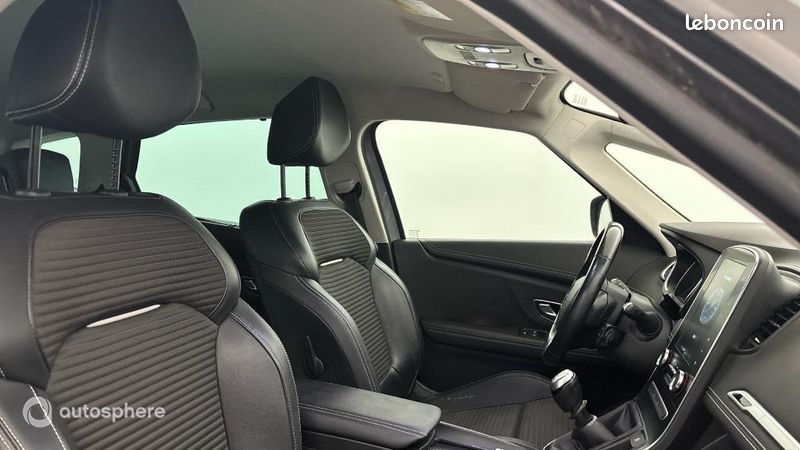 Renault Scénic 1.7 Blue dCi 120ch Intens (image 15)