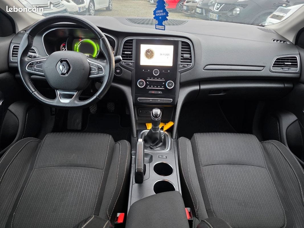 Renault MEGANE 4 1.5 DCI 90 CV BREAK + ATTELAGE (image 5)