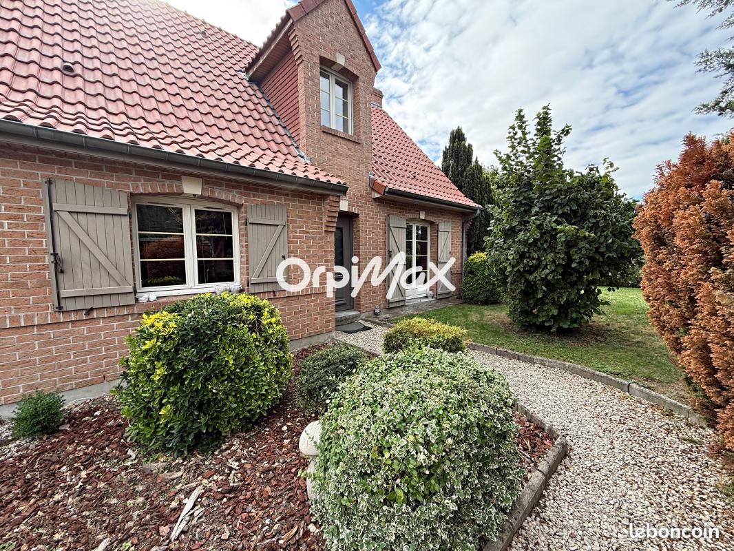 Maison 4 pièces 135 m² · à Verquigneul · 135 m² · 305 000 €