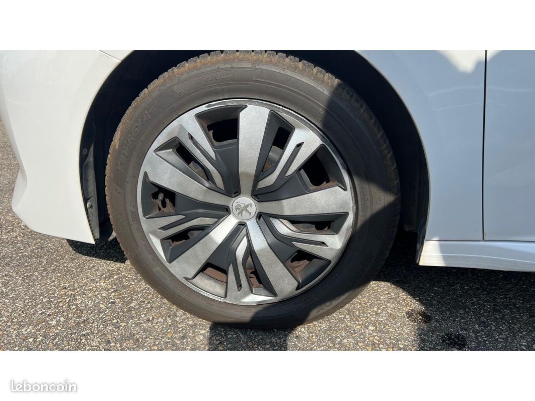 PEUGEOT 208 1.2i PureTech 12V S&S - 75 II 2019 BERLINE Active PHASE 1 (image 12)