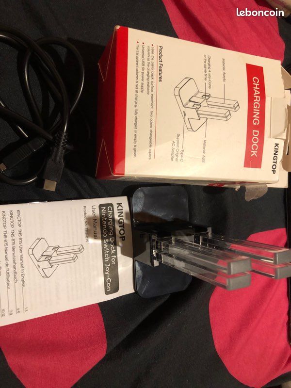 Chargeur switch de 4 joy cons en très bonne état (image 1)