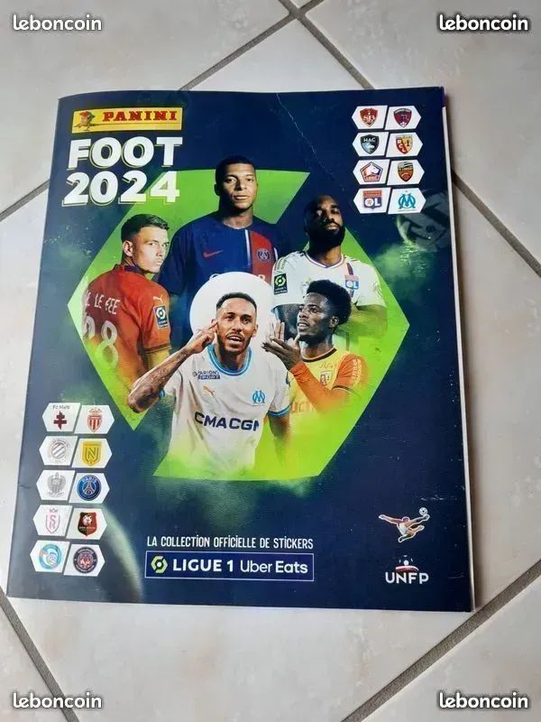 PANINI Foot 2024-2025 Ligue 1 McDonald’s – Blister 12 Pochettes + 2 Offertes – 98 Stickers, Édition Anniversaire Collector