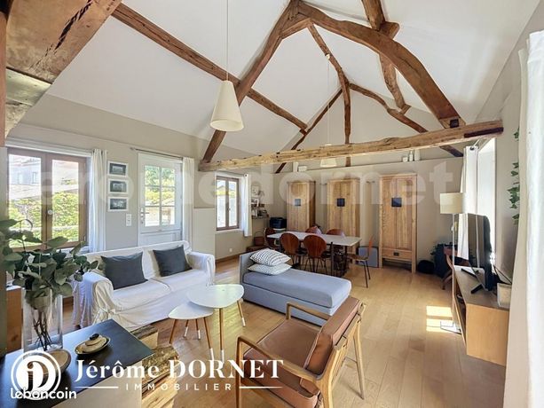 Maison 6 pièces 157 m²