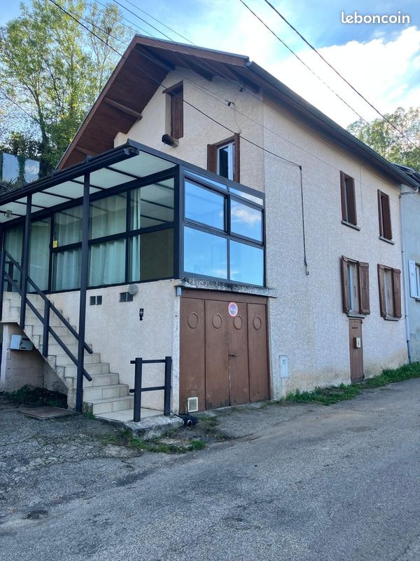 Maison 4 pièces 80 m² · à Izeaux · 80 m² · 125 000 €
