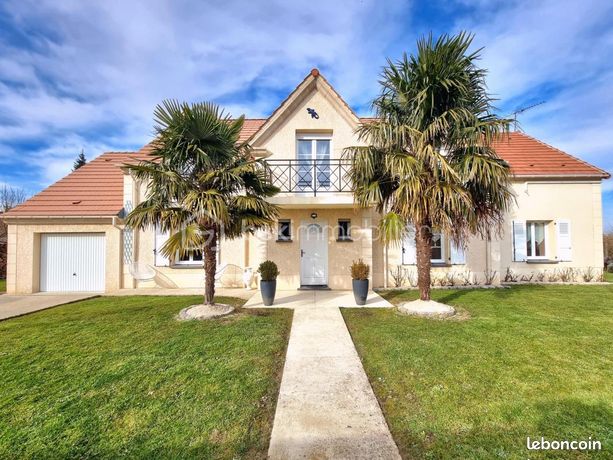Maison 8 pièces 195 m²