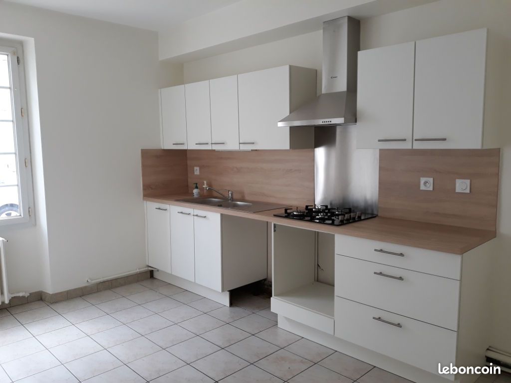 Maison 4 pièces 135 m² · à Saint-Melaine-sur-Aubance · 135 m² · 965 €/mois