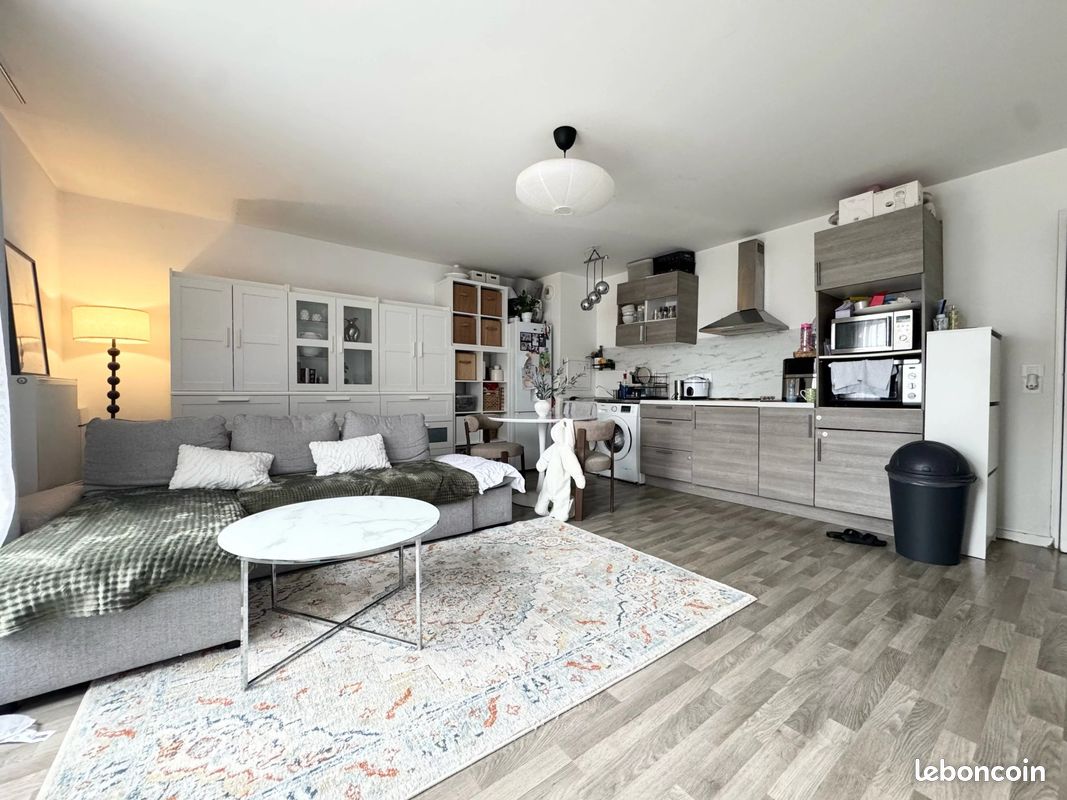 Appartement 2 pièces 45 m² · à Drancy · 45 m² · 164 000 €