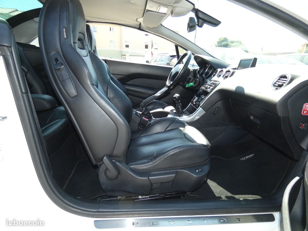 PEUGEOT 308 CC 2.0 HDi 163ch Féline (image 18)