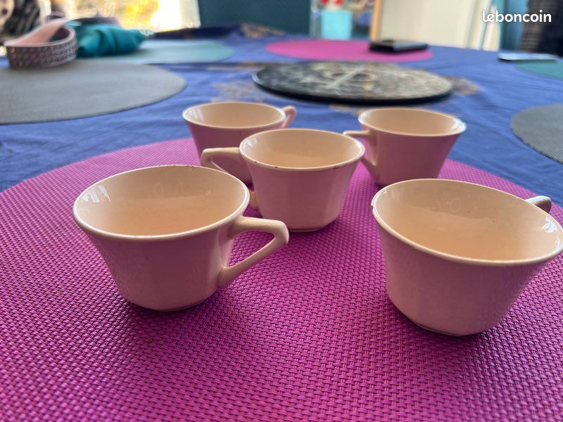 5 tasses vintages 1 le lot (image 2)
