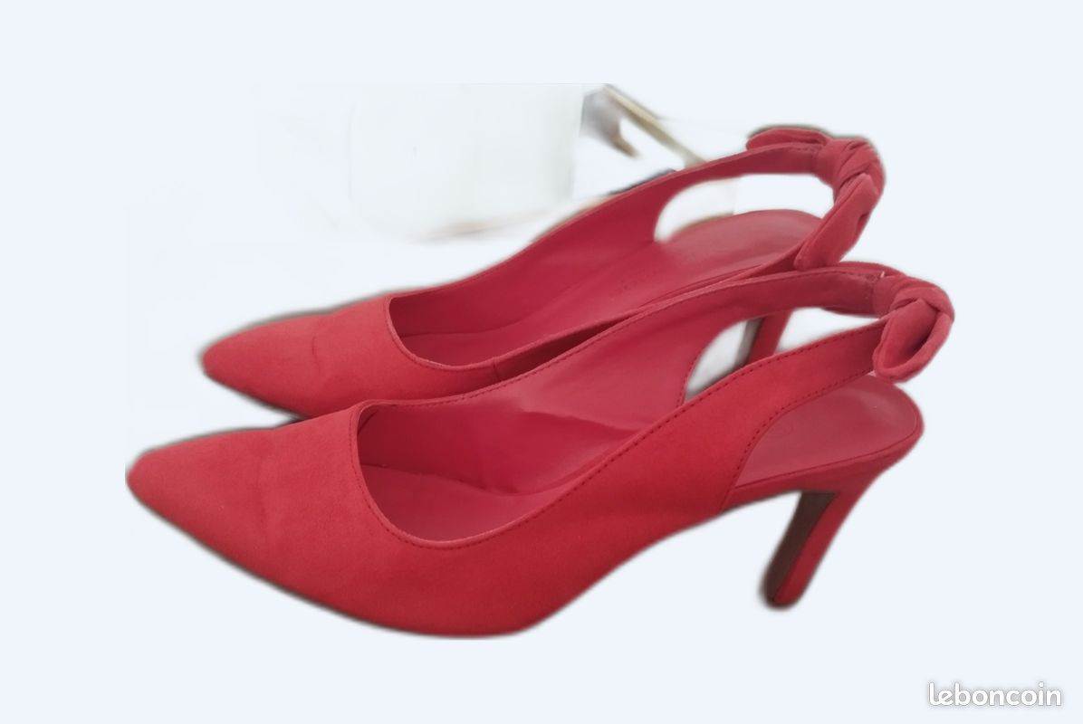 Valentina Baldano Escarpin TressÃ© Tong Petit Talon Tong Talon