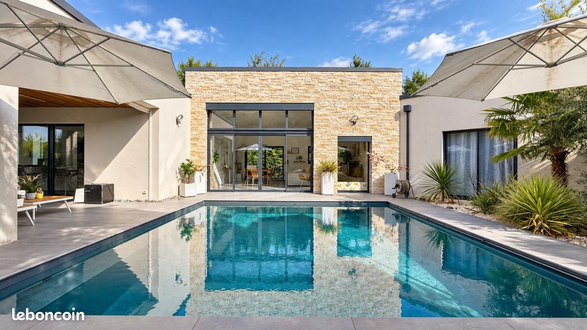 Maison 9 pièces 265 m² · à Saint-Cyr-sur-Loire · 265 m² · 980 000 €