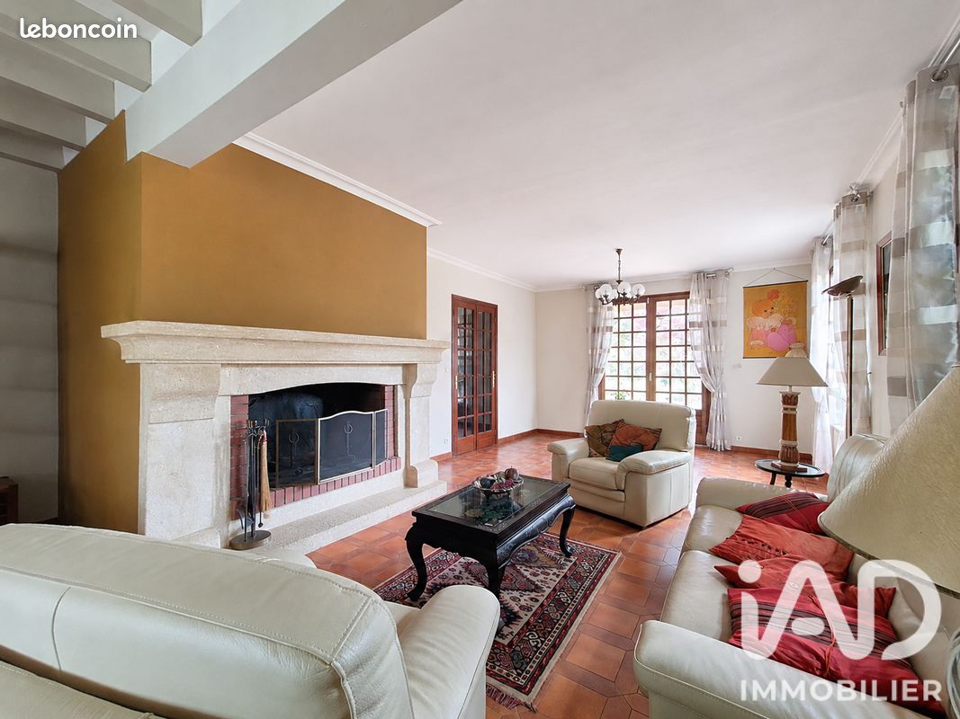 Maison 6 pièces 195 m² · à Tournefeuille · 195 m² · 381 000 €