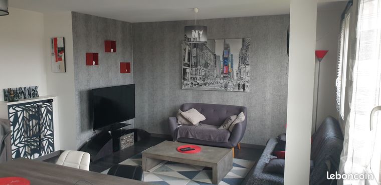 Agréable grand T3 meublé — 2