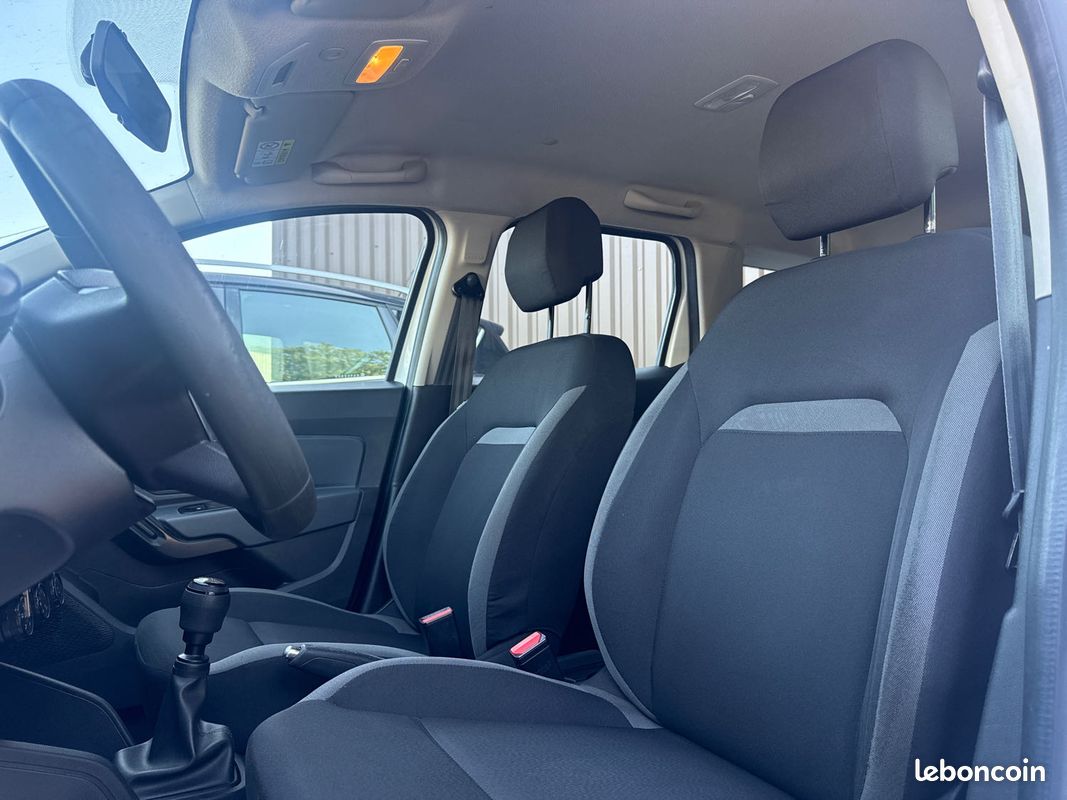 Dacia duster 2 1.5 blue dci 115ch essentiel 4x4 (image 3)