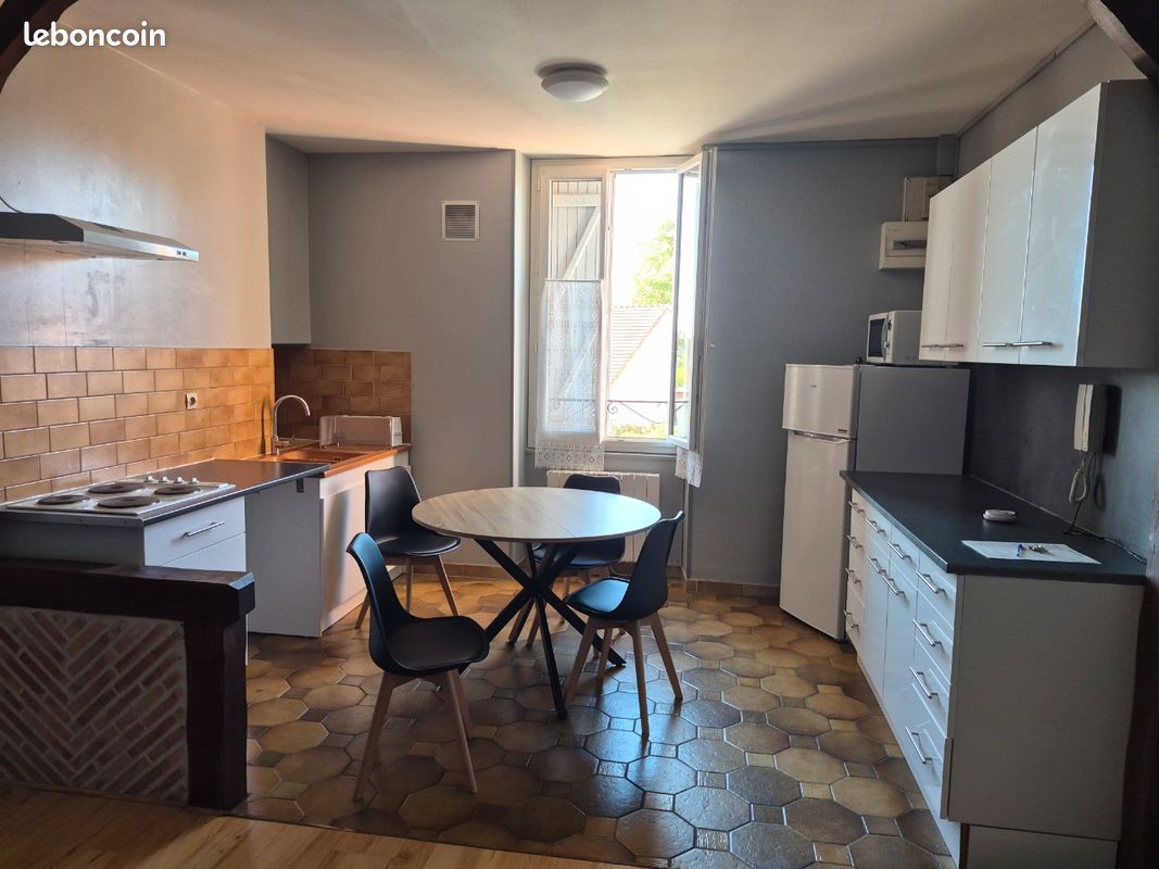 Appartement 3 pièces 63 m² · à Vierzon · 63 m² · 550 €/mois