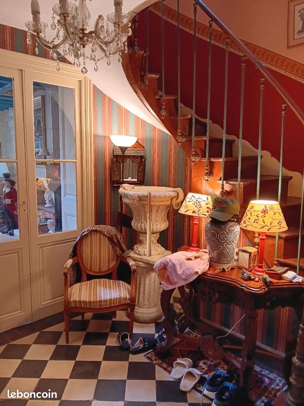 Maison 7 pièces 130 m² · à Saintes · 130 m² · 260 000 €