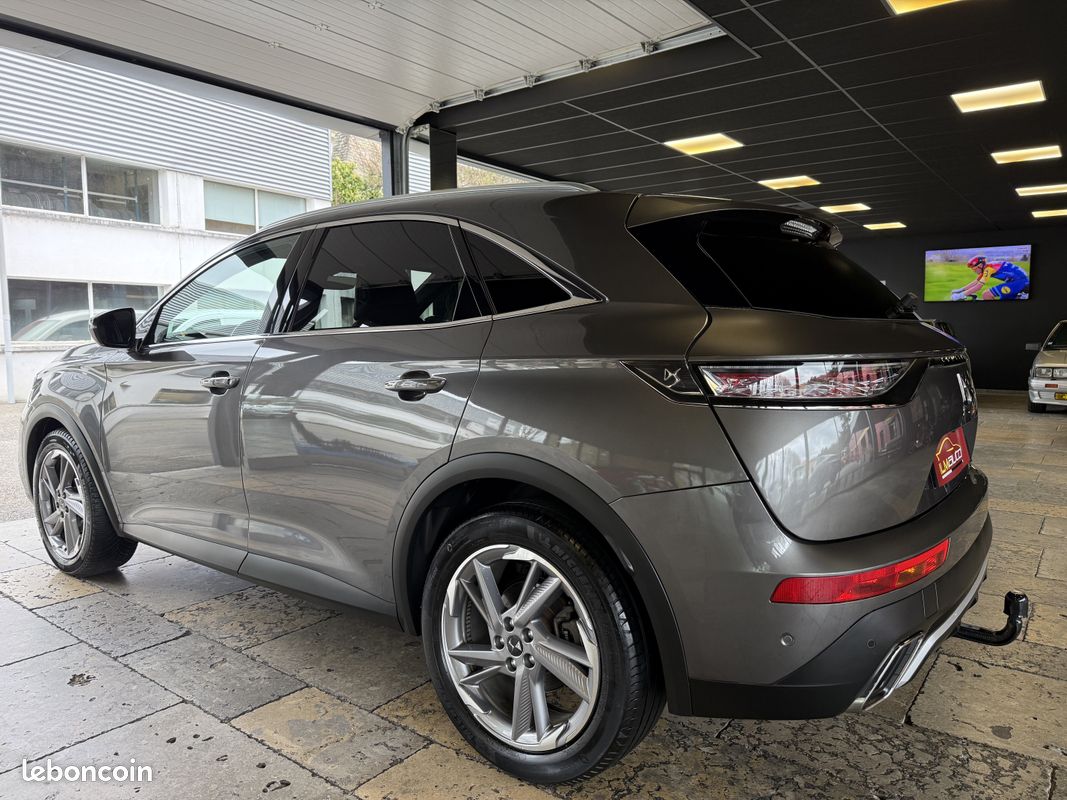 DS DS7 Crossback 2.0 BlueHDi 180 Grand Chic Rivoli - 2°main (image 3)
