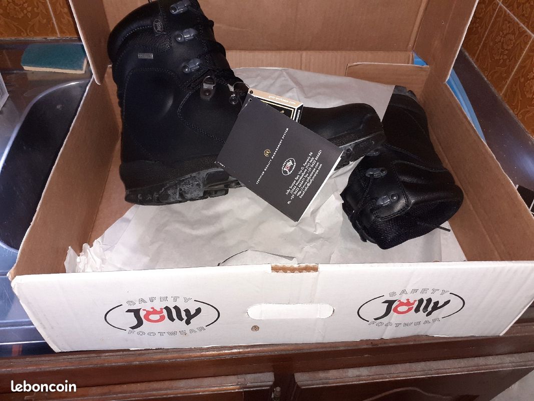 100 % NEUF bottes jolly (image 1)