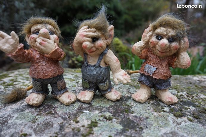 Figurine Korrigan Troll Norvégien - Lutin Poilu Sur Rocking Chair - Sculpture Décorative Neuve