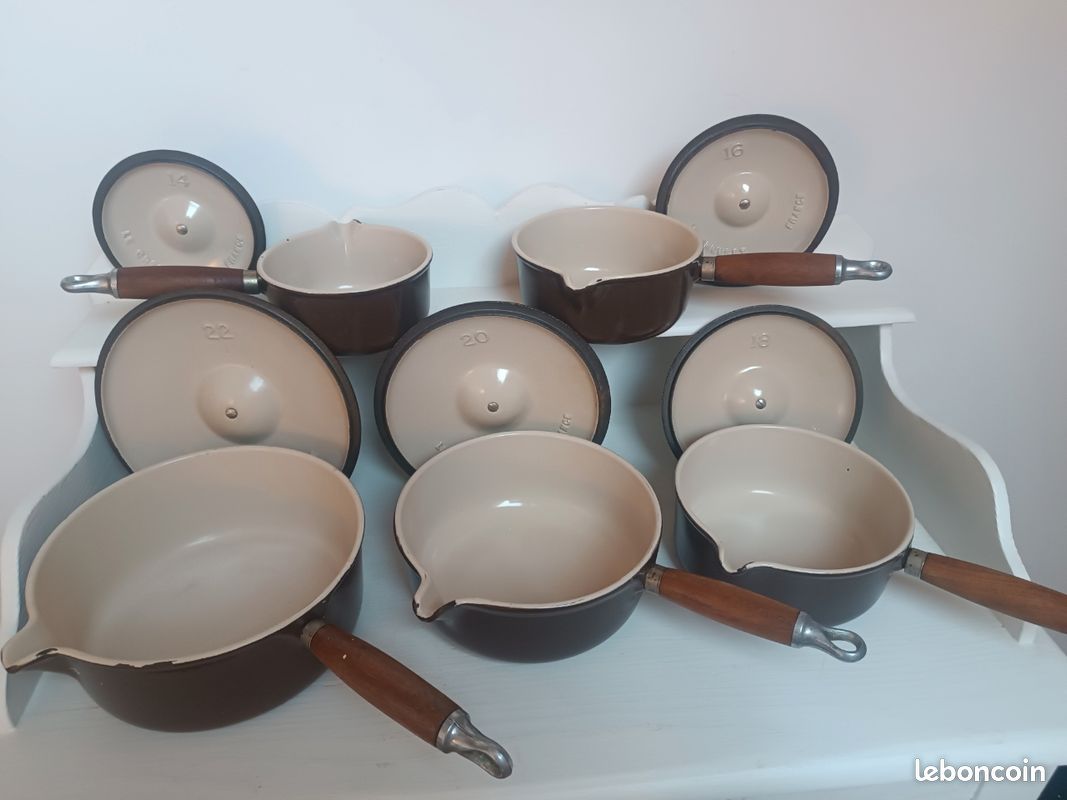 Lot 5 Casseroles Le Creuset Fonte Émaillée Marron + Étagère - Vintage France (14-22cm)