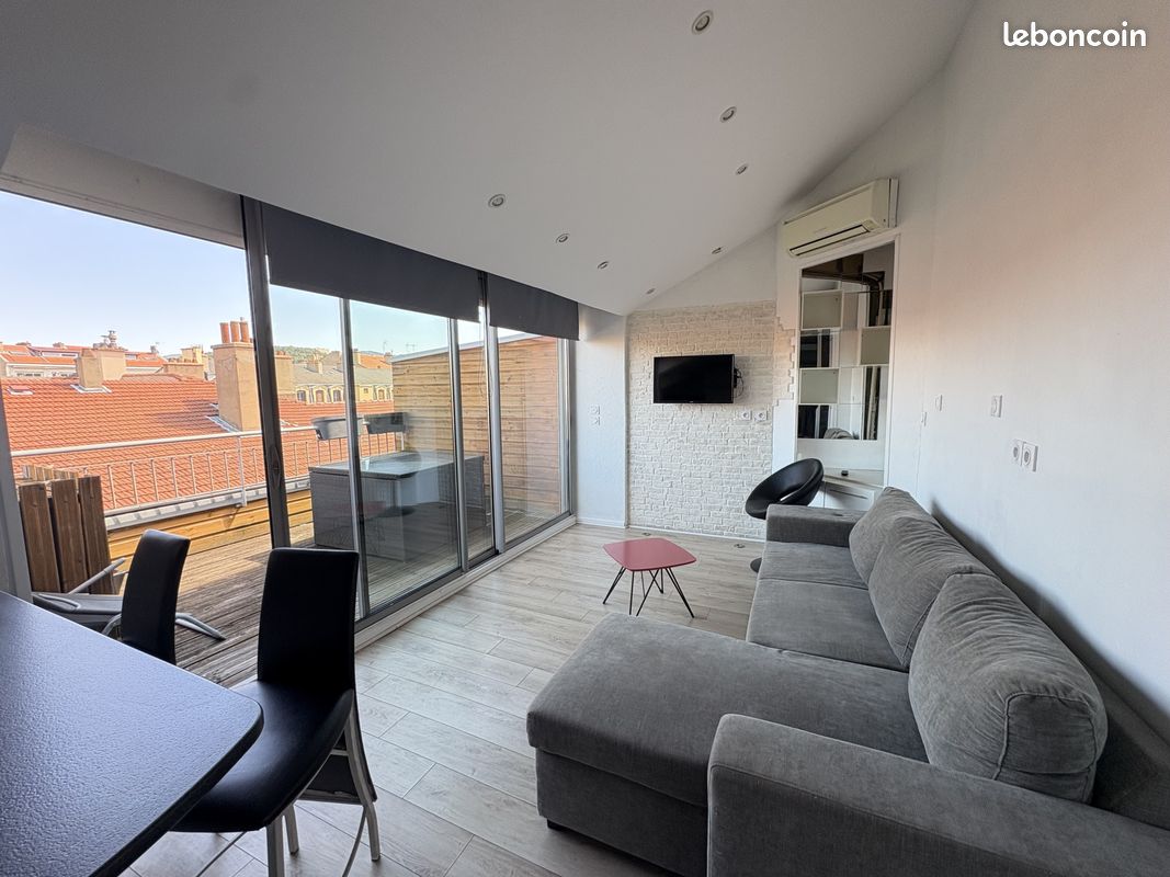 Appartement 2 pièces 33 m² · à Saint-Étienne · 33 m² · 555 €/mois