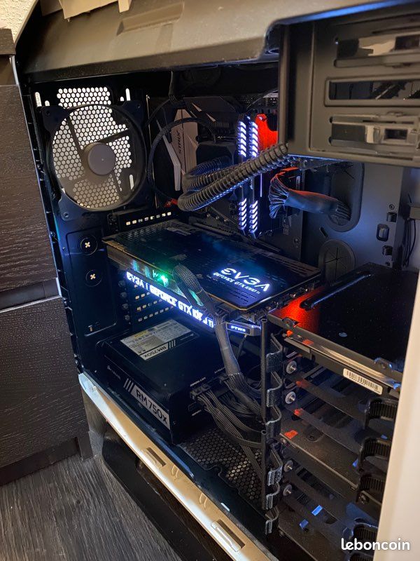 PC Gamer 7700K 4.6GHz 1080Ti FTW3 (image 1)