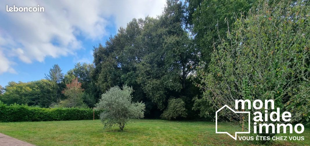 Terrain 815 m² Lignan-de-Bordeaux (image 1)