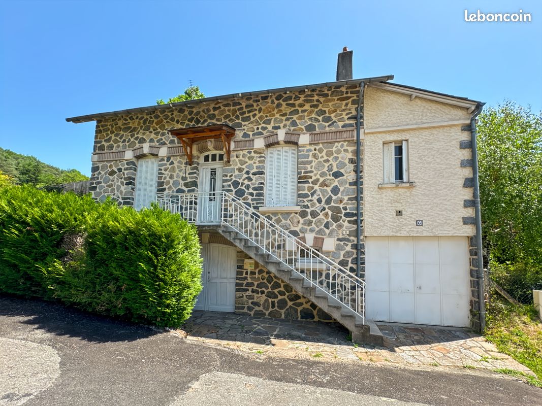 Maison 5 pièces 110 m² · à Laguenne-sur-Avalouze · 110 m² · 124 000 €