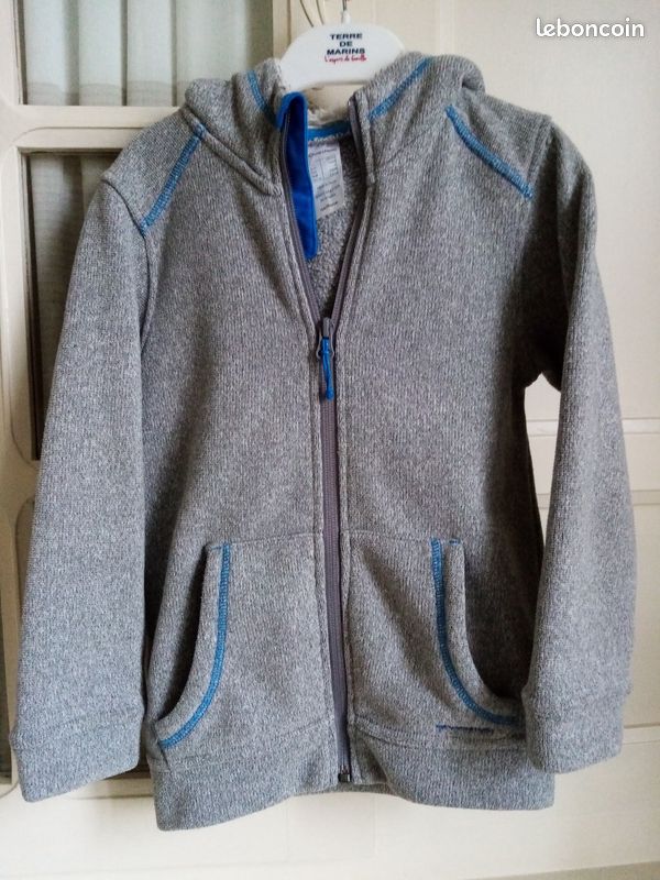 Lot de vêtements 5 ans (image 15)