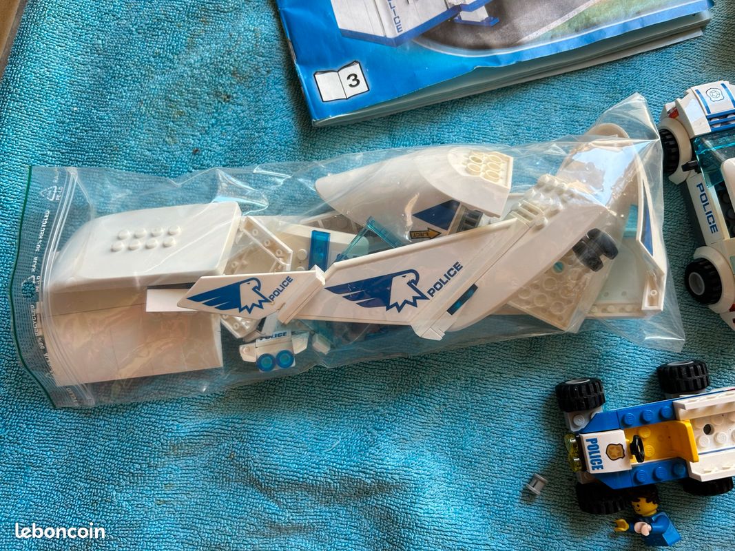 Gros lot de véhicules LEGO City Police + notices TBE (image 3)