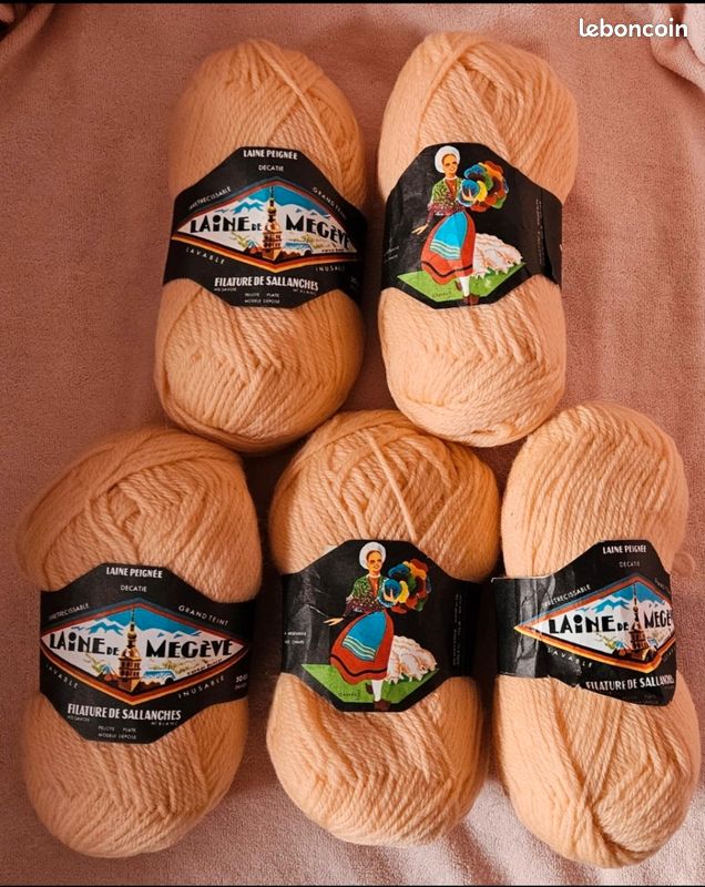 Lot de 5 pelotes de laine "Laine de Megève " (image 1)