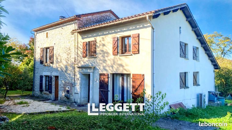 Maison 6 pièces 198 m²