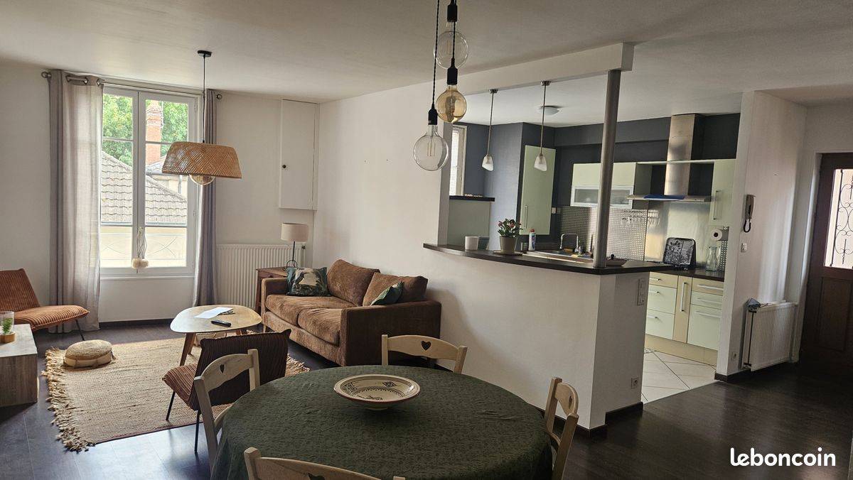 Appartement 4 pièces 91 m² · à Chalon-sur-Saône · 91 m² · 1 100 €/mois