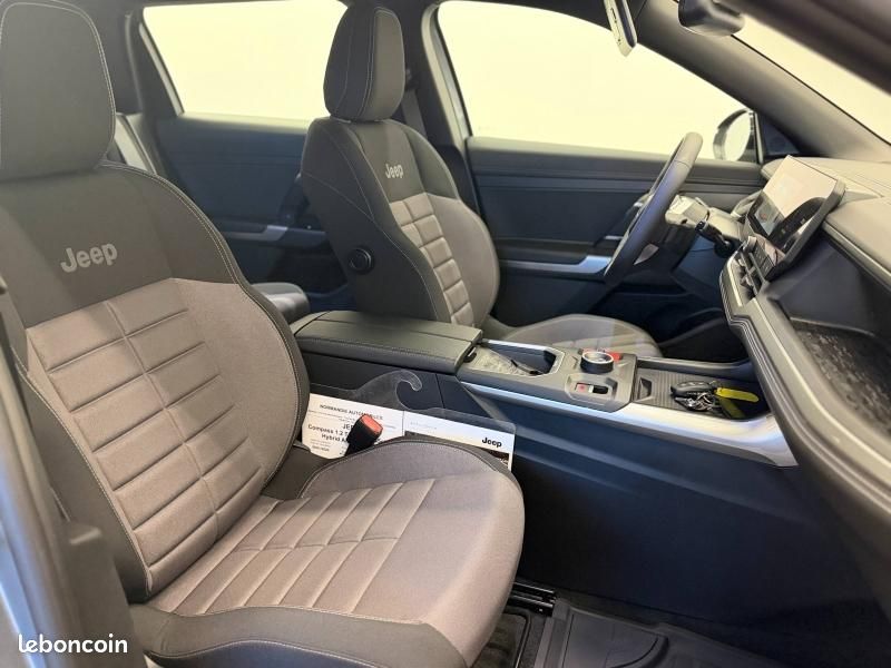 Jeep Compass 1.2 Turbo T3 145ch e-Hybrid Altitude BVR6 (image 14)