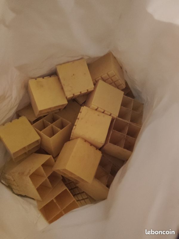 Cube jaune (image 3)