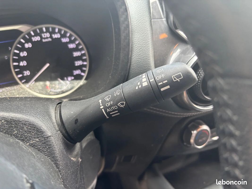 NISSAN JUKE DIG-T 117 N-Connecta (image 20)