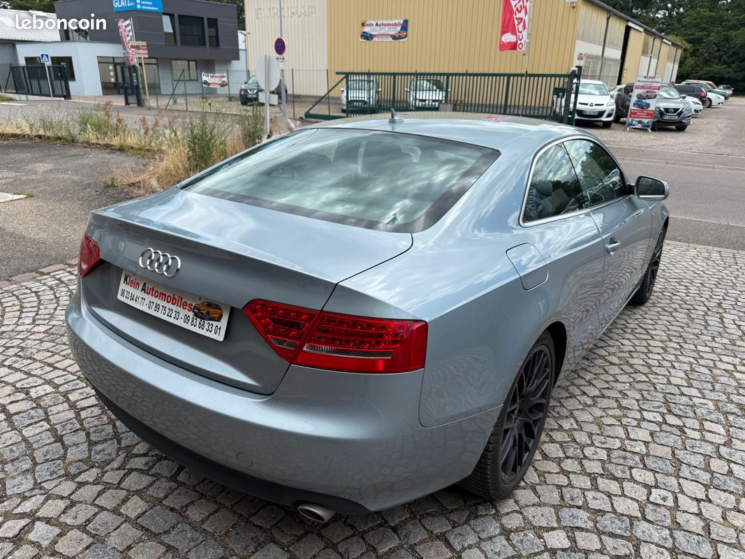 AUDI A5 Coupé S.LINE 2.7 TDi V6 24V Multitronic (8 rapports) 190 cv Boîte auto/2010/CLIM /GPS (image 4)