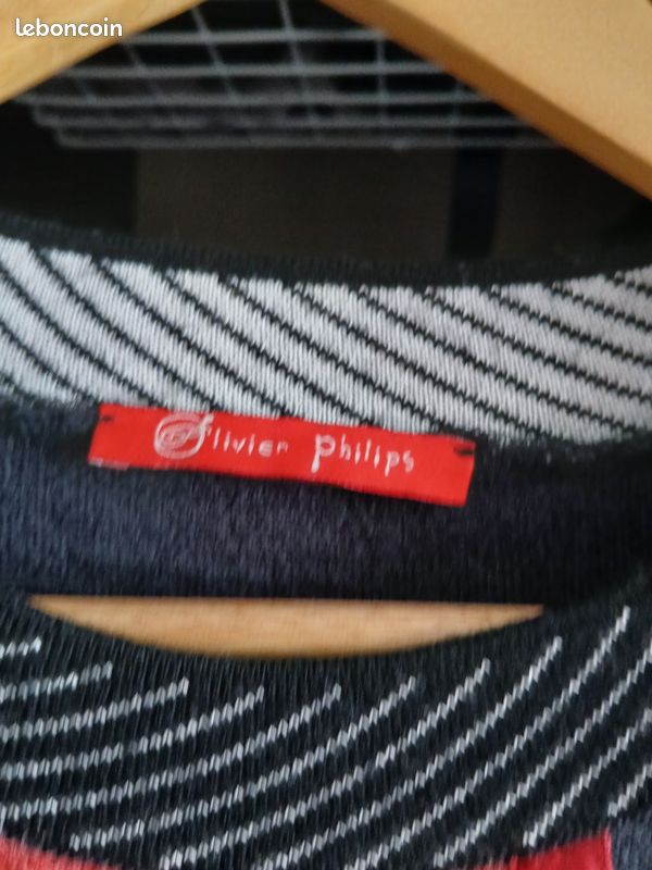 Pull coloré de marque (image 6)