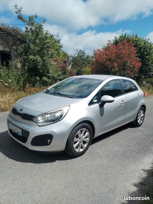 Kia Rio 1.1 CRDI 75cv ISG ACTIVE 147386 km (image 2)