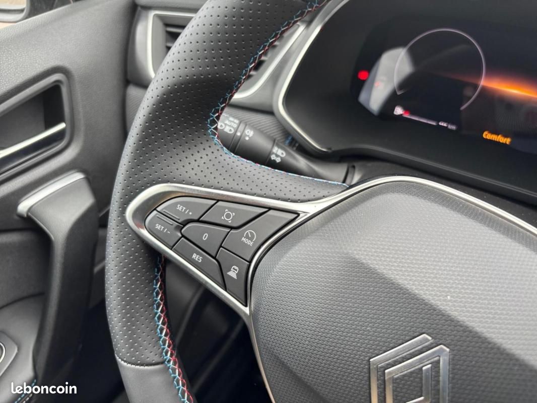 Renault Captur E-Tech full hybrid 160 ch esprit Alpine (image 14)
