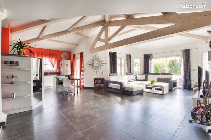 Maison 6 pièces 144 m²