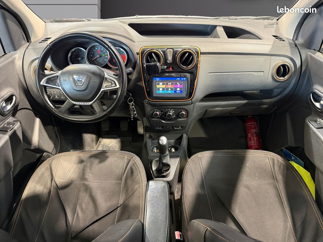 DACIA DOKKER STEPWAY 90Ch Camera de recul Climatisation Garantie 12 mois (image 2)