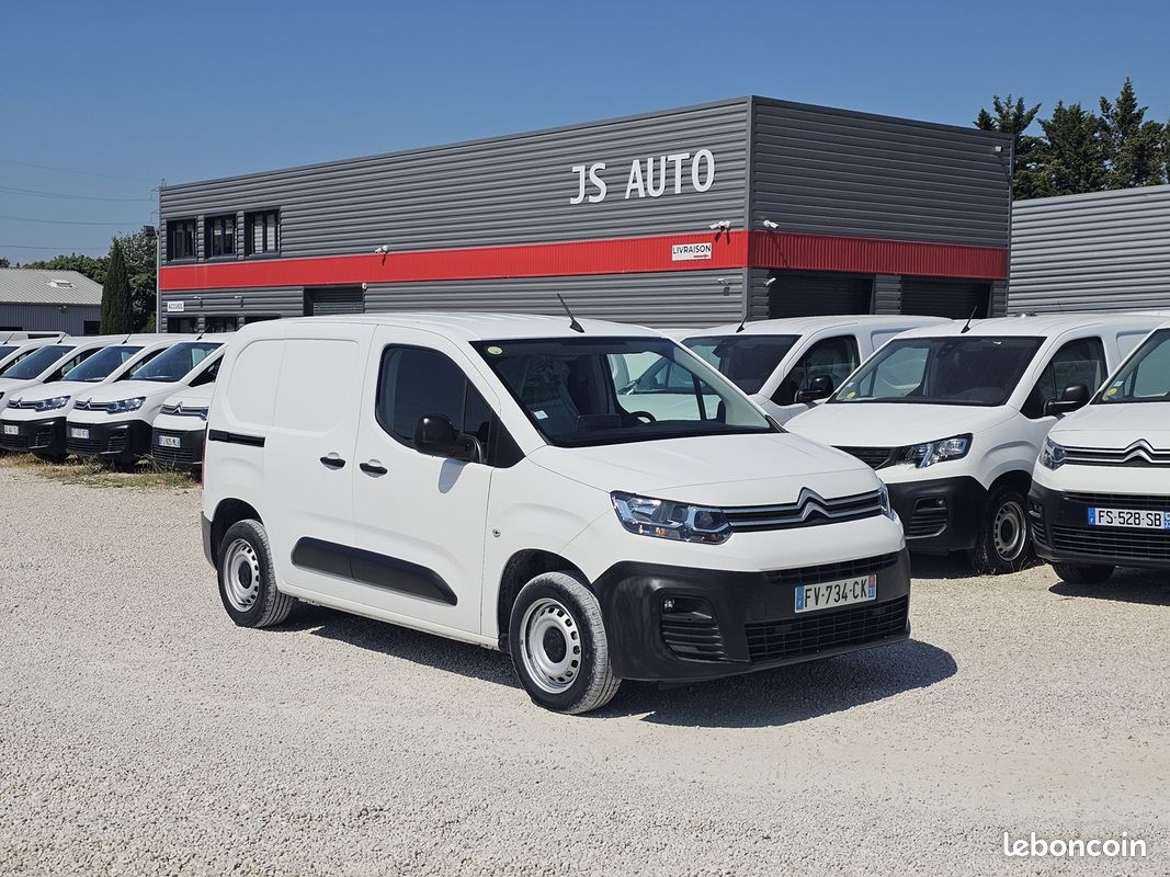 Citroen BERLINGO VAN BLUEHDI 100 S&S GPS CARPLAY AVEC 12 450 KM (image 1)