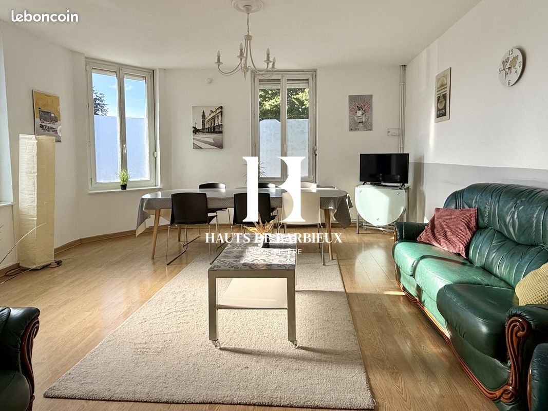 Maison 5 pièces 110 m² · à Croix · 110 m² · 1 319 €/mois