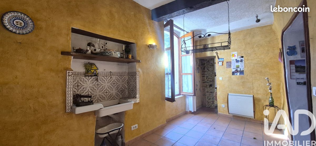 Maison 10 pièces 82 m² · à Saint-Laurent-le-Minier · 82 m² · 109 000 €