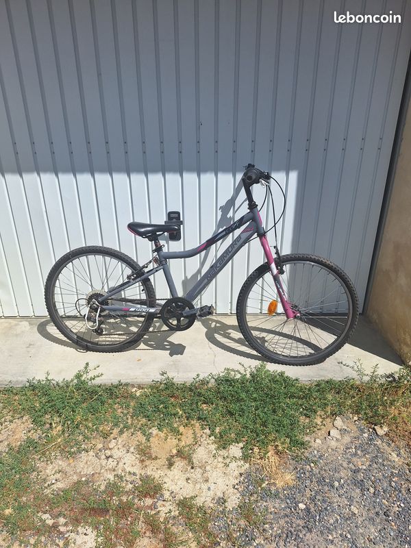 VTT 24p Nakamura cliff 400 (image 4)
