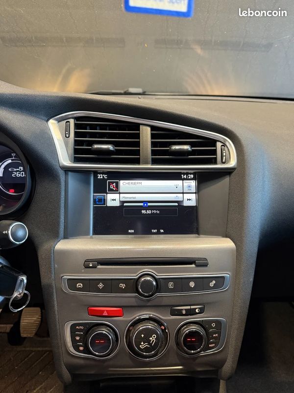 Citroen c4 edition millenium 130ch / airbag takata fait / distribution 2024 (image 17)